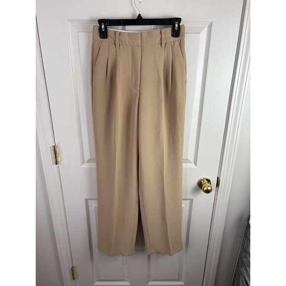 Aritzia Pants - Aritzia Straight Leg Pants in Beige/Tan